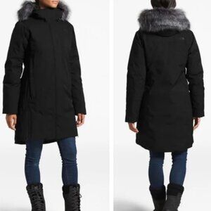 The North Face Women's Defdown Parka GTX in Black Size XS